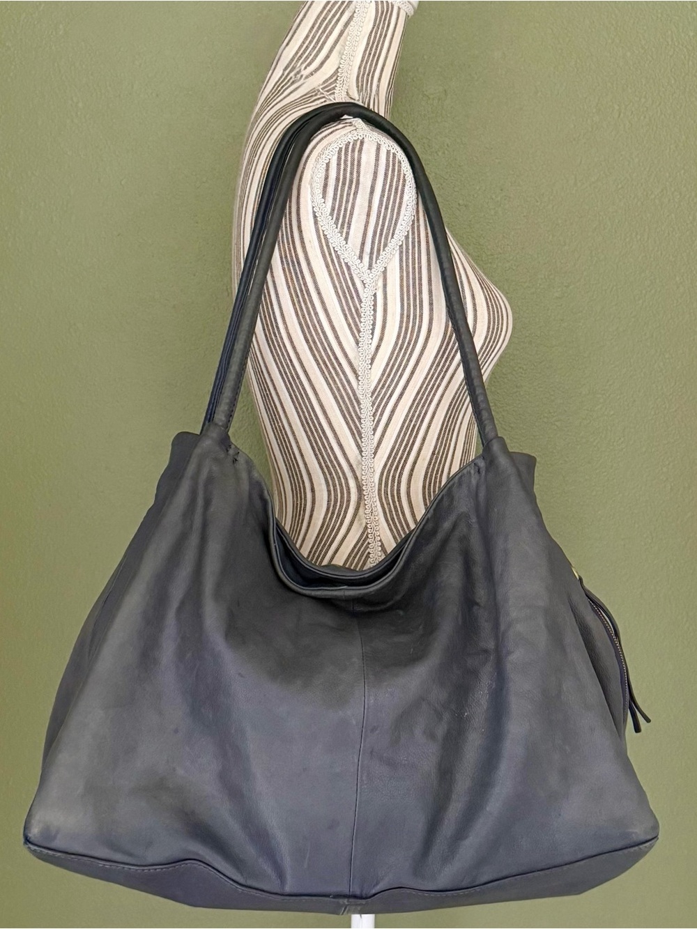 Hobo Soft Black Leather Oversized Bag Slouchy Minimal Shoulder Tote
